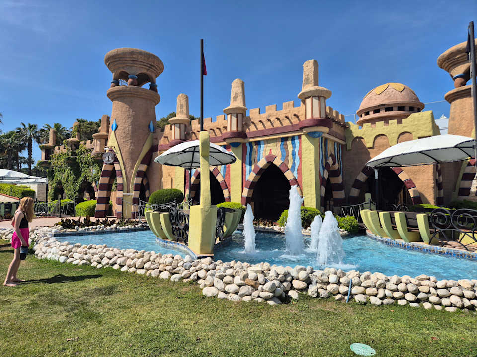 Gartenanlage Kamelya Aishen Club