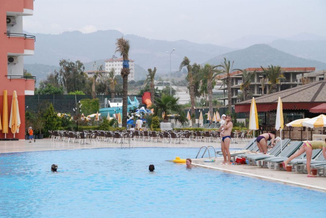 Blick vom Pool Hotel Royal Garden Beach
