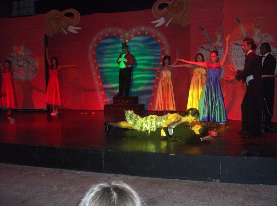 Moulin Rouge Turquoise Hotel