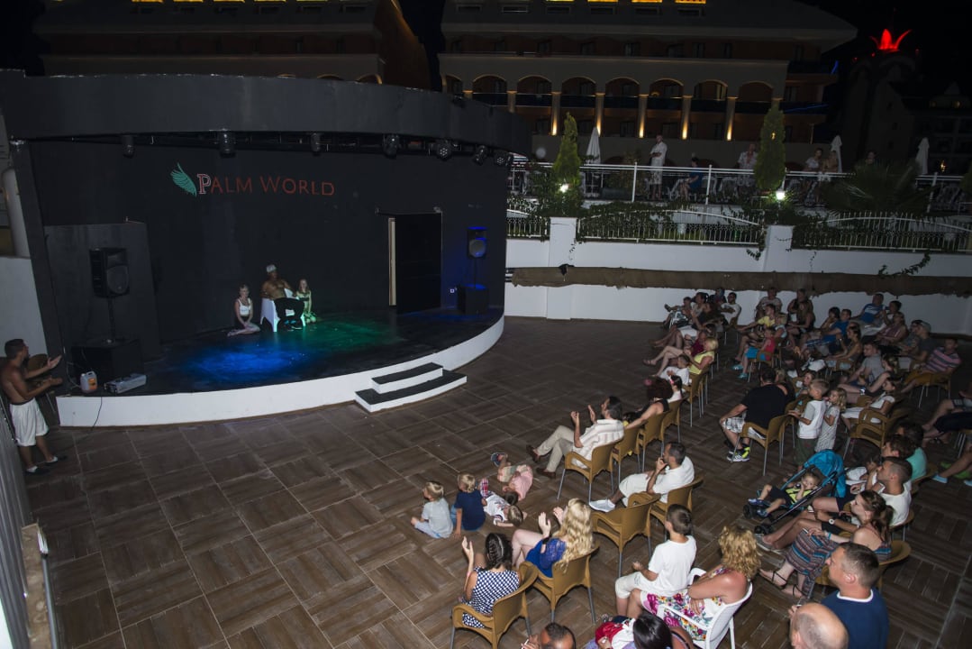 Animation Shows Palm World Side Resort & Spa