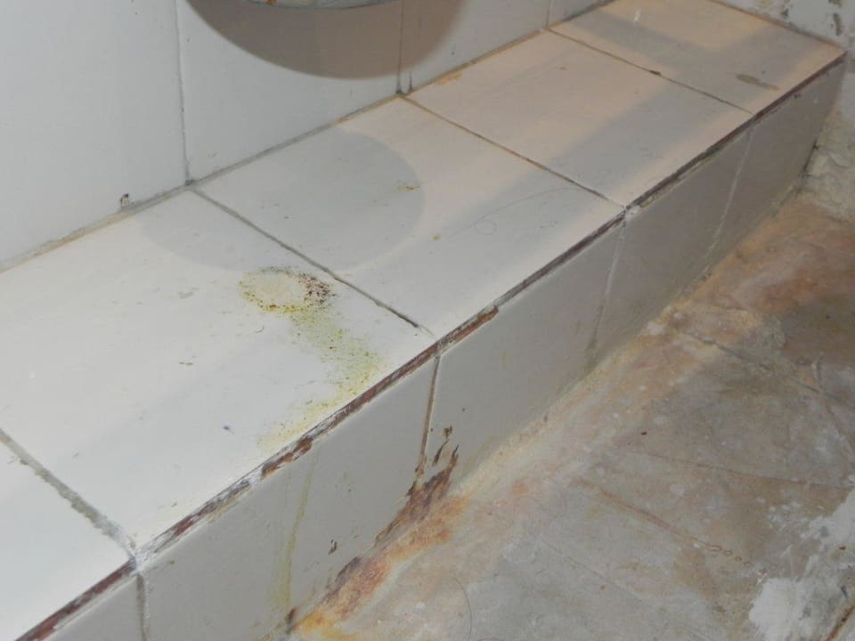 Badezimmer,einfach ekelhaft El Ksar Resort & Thalasso