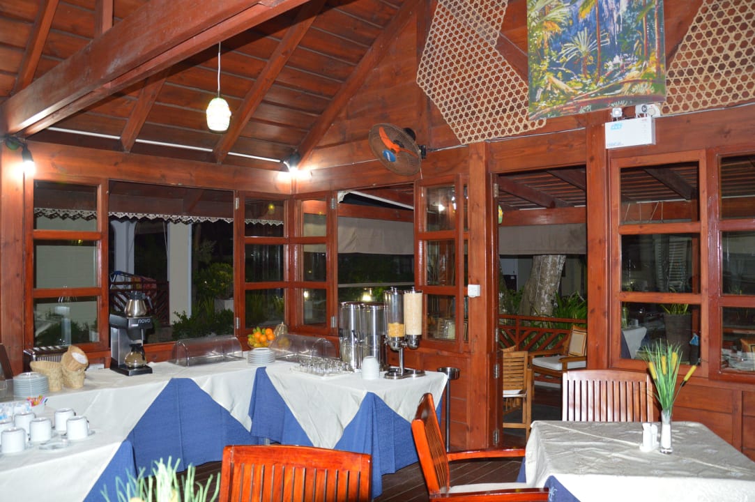 Restaurant und F.-Büffet-Ecke Hotel Villas de Mer