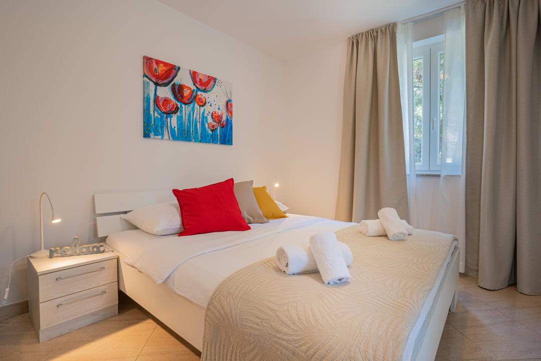 Zimmer Lopari Camping Resort