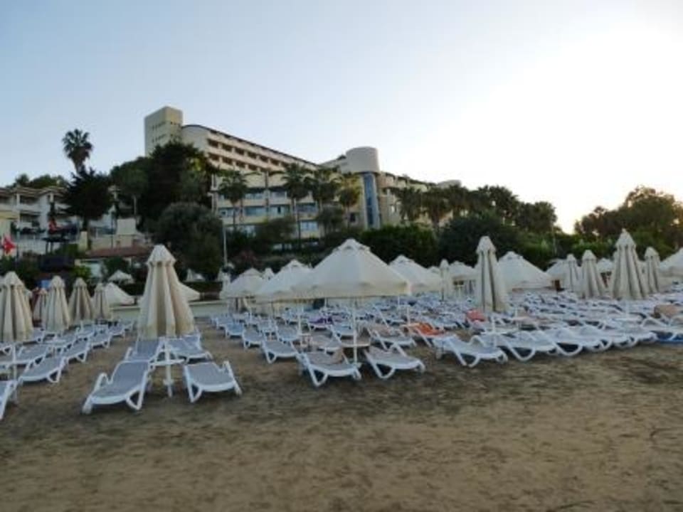 Strand Melas Resort Hotel