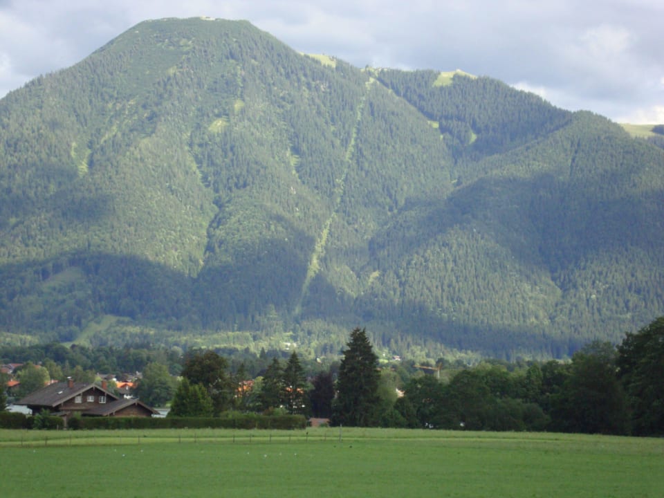 Blick vom Balkon auf den Wallberg Gästehaus Heimgarten