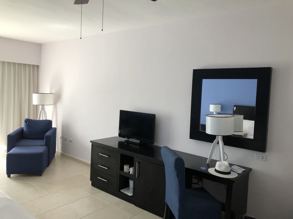 Zimmer Ocean Blue & Sand