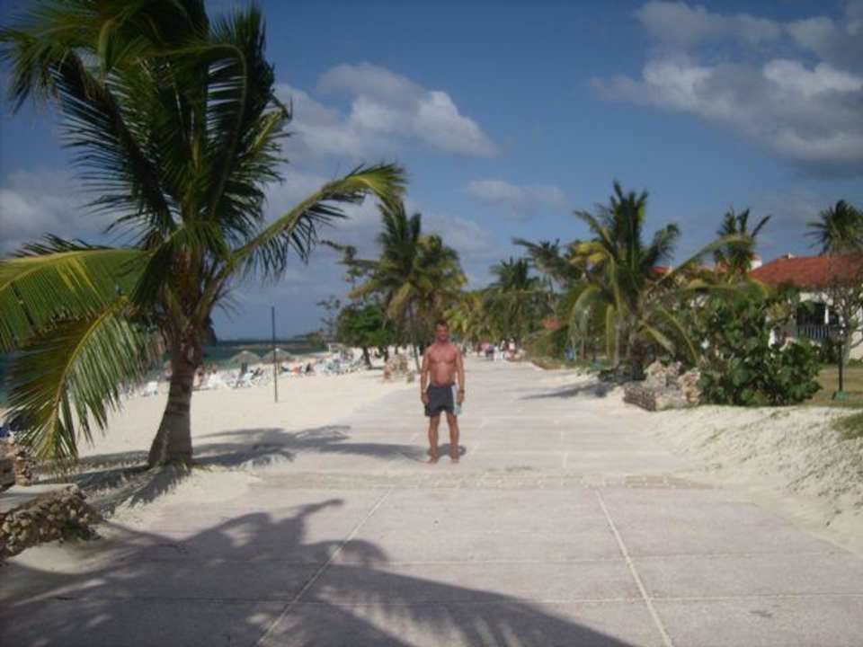 Strandpromenade Brisas Guardalavaca Hotel & Villas