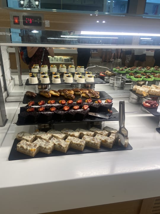 Gastro Dosinia Luxury Resort