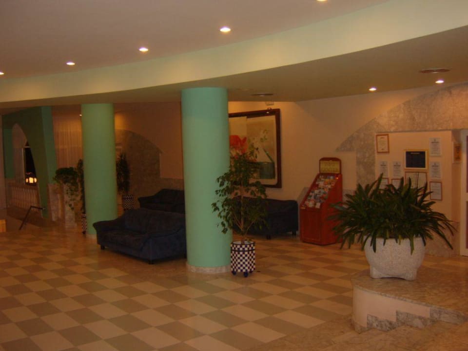 Empfangshalle Iberostar Waves Pinos Park