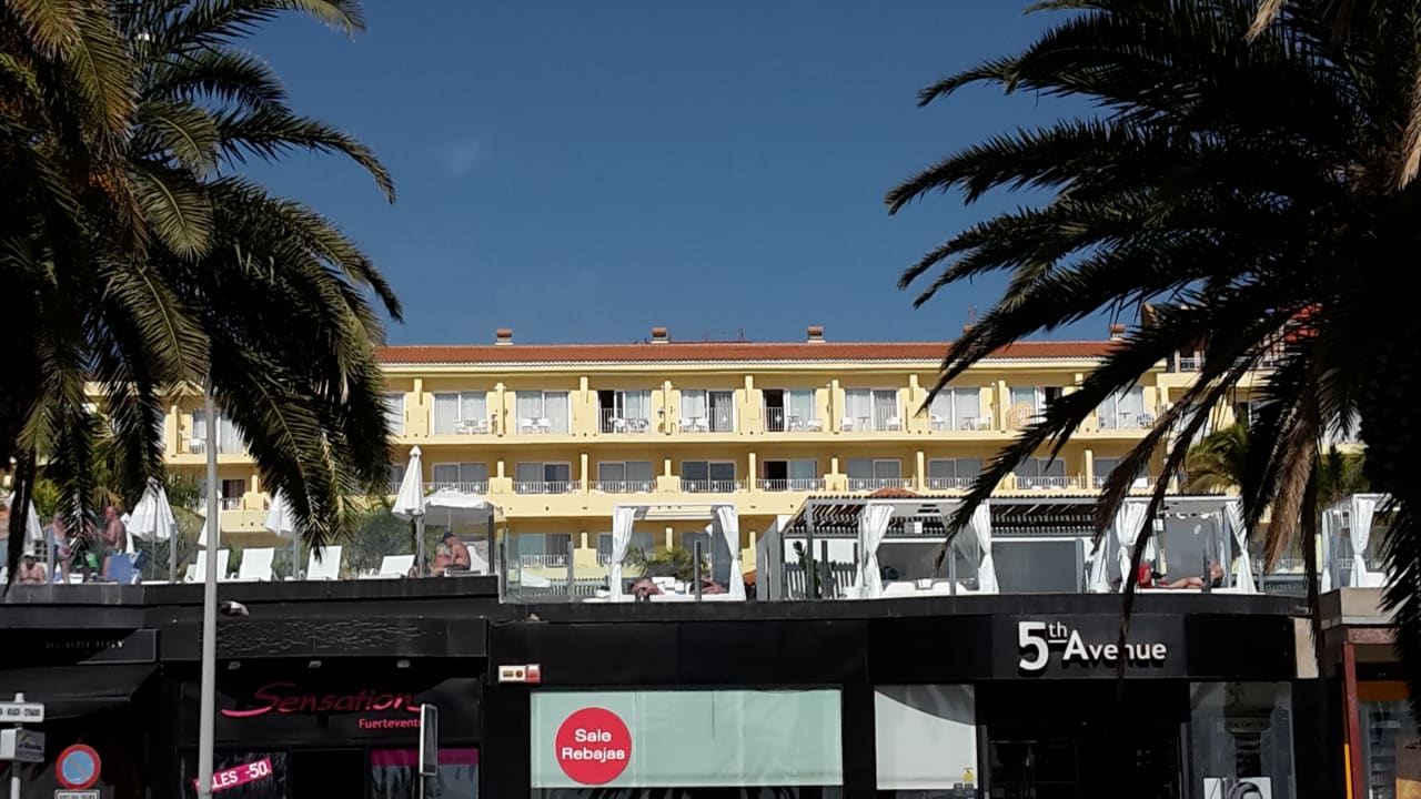 Außenansicht R2 BUGANVILLA Hotel & Spa