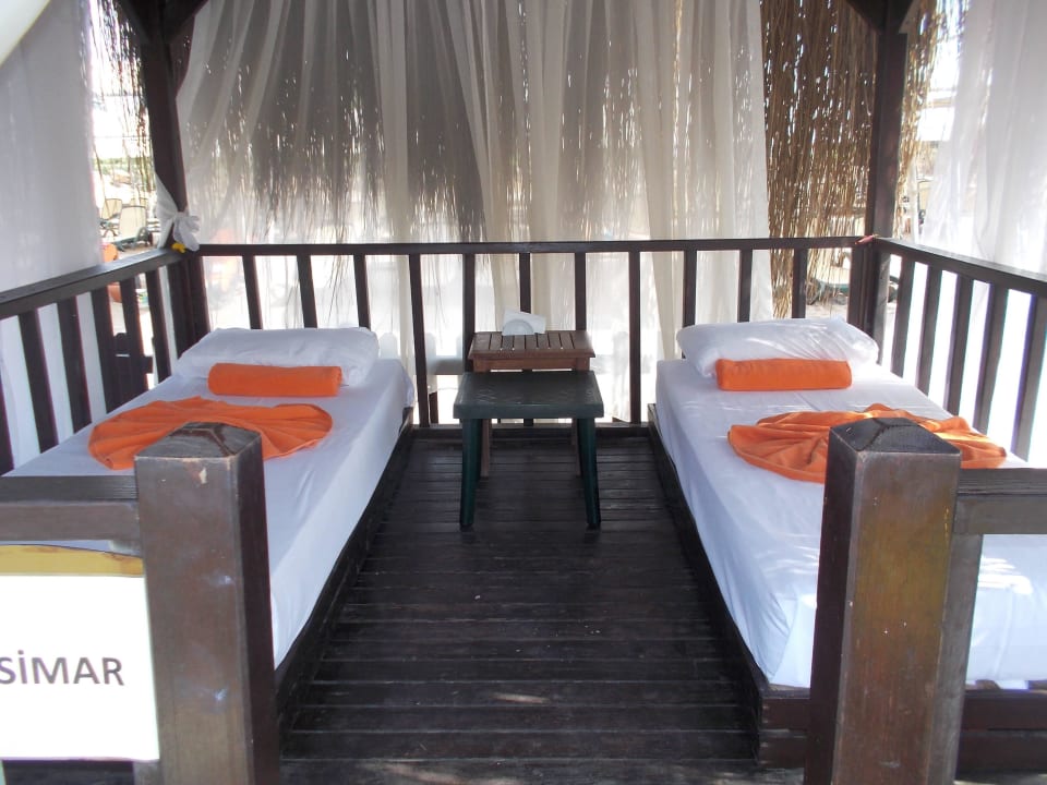 Strandpavillon innen Sherwood Exclusive Lara