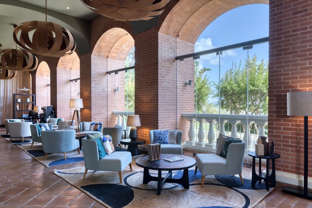 Lobby Domes Lake Algarve, Autograph Collection