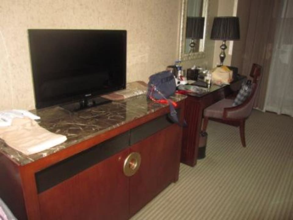 Zimmer Titan Central Park Hotel