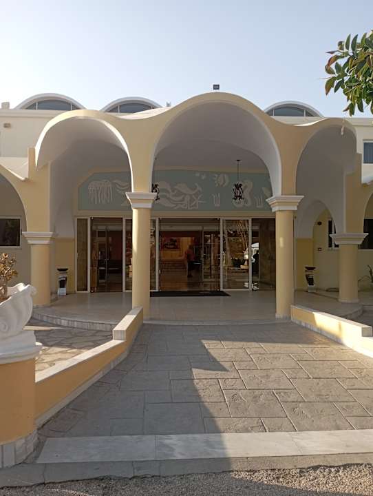 Außenansicht Euro Village Achilleas Hotel