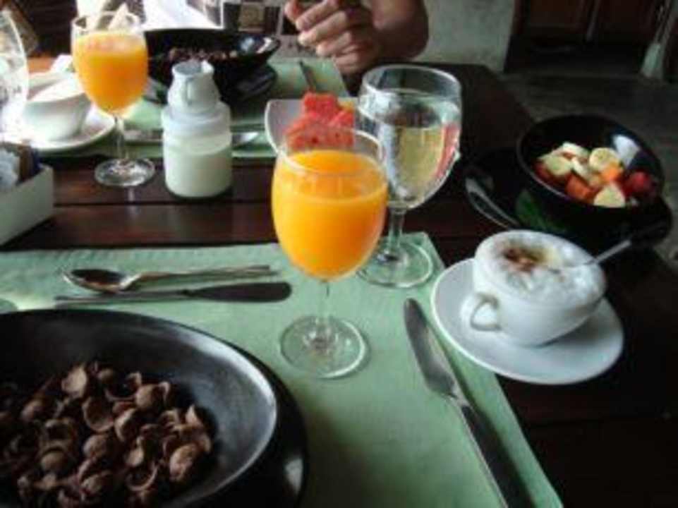 Frühstück Le Paradis Boutique Resort & Spa