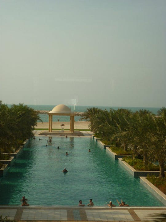 Salzwasserpool Hilton Resort und Spa Rixos Al Mairid Ras Al Khaimah