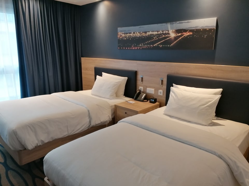Zimmer Hampton By Hilton Frankfurt Airport