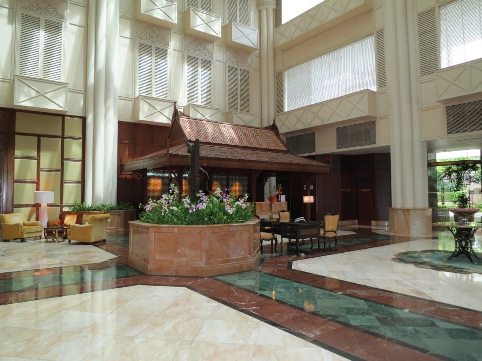 Rezeption Krungthep Wing Shangri-La Hotel, Bangkok