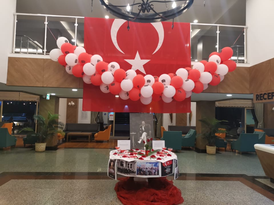 Gastro Side Aquamarin Resort & Spa