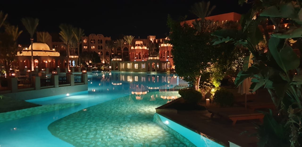 Pool Makadi Palace