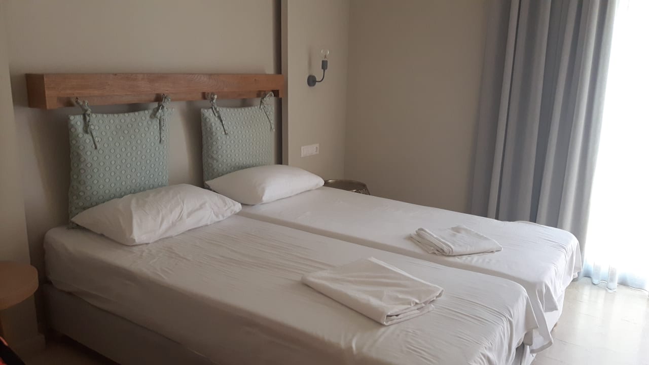 Zimmer Hotel Paradise