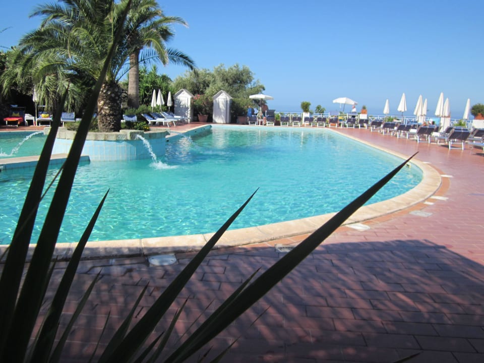 Entschleunigen am Pool ...  Hotel Paradiso Terme Resort & SPA