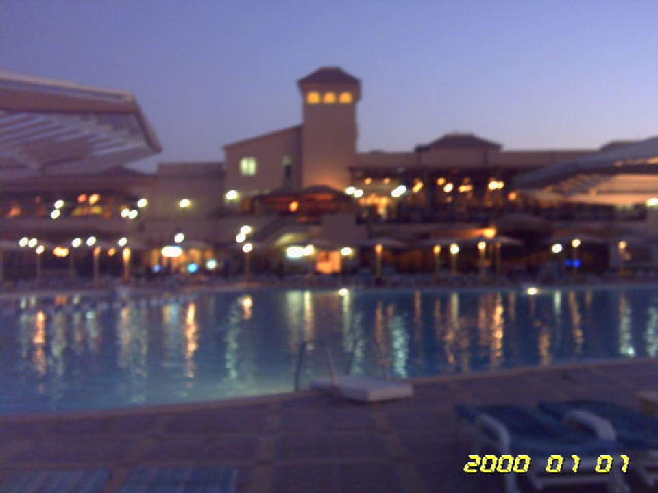 Blick auf das Haupthaus am abend Pickalbatros Dana Beach Resort - Hurghada