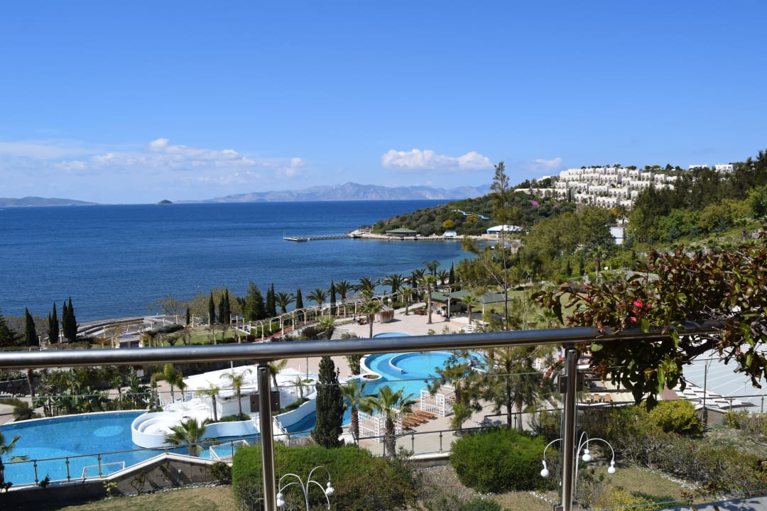 Blick von der Terrasse  Sianji Well-Being Resort