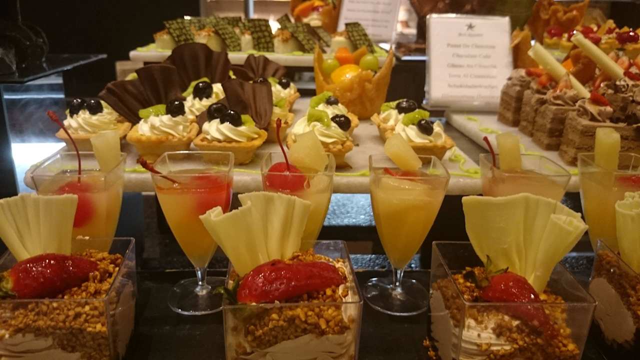 Leckereien zum Themenbüffet JOIA Paraiso by Iberostar