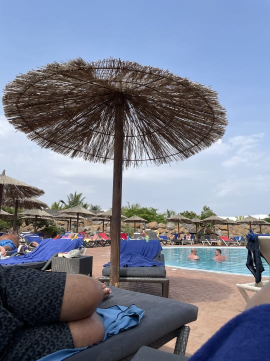 Pool Meliá Laguna Beach