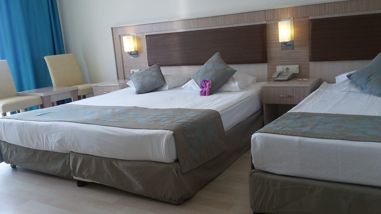 Zimmer Narcia Resort Side
