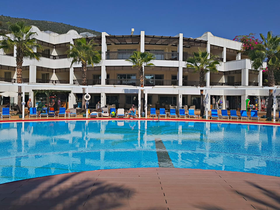 Außenansicht Latanya Park Resort