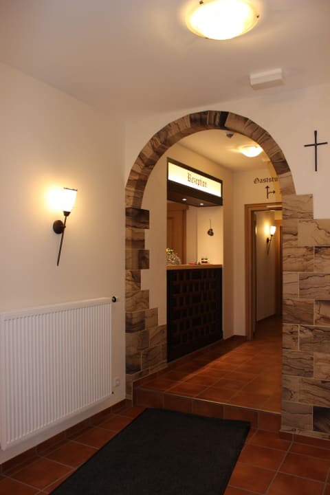 Rezeption Hotel Klosterkeller