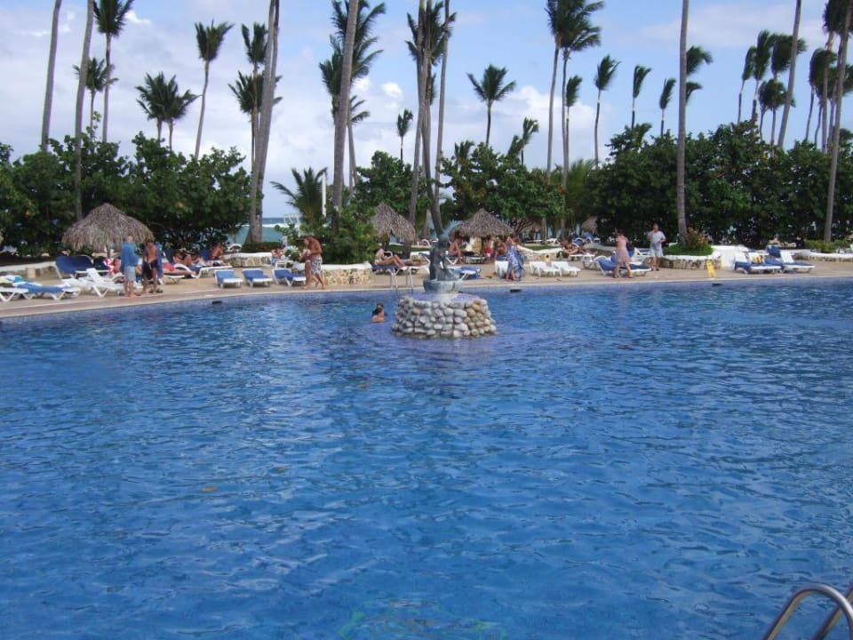Pool Grand Sirenis Punta Cana Resort & Aquagames