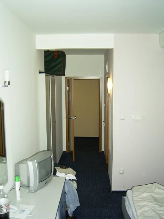 Hotelzimmer 3 Hotel Sineva Beach