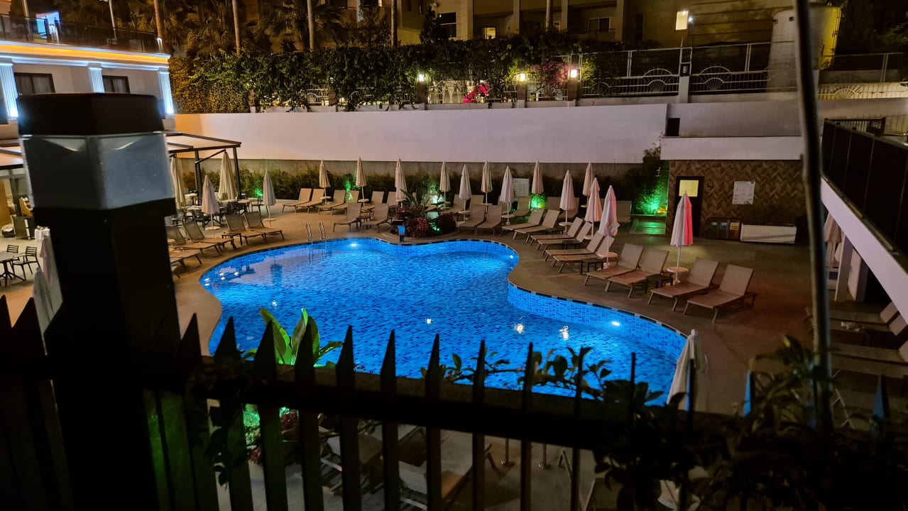 Pool Side Zeugma Hotel - Adult Only 16 Plus