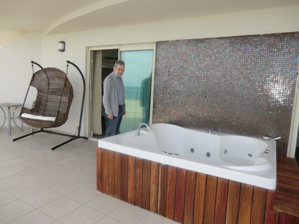 Auf der Terrasse vom Zimmer Hotel Delphin Imperial