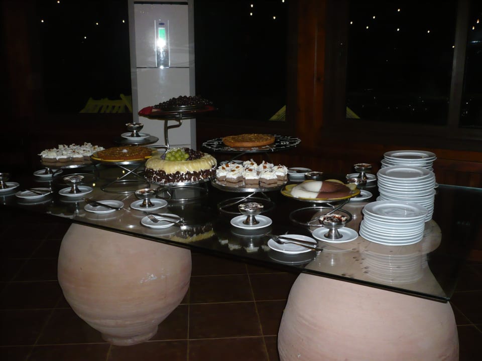 Süssspeisenbuffet Laguna Beach Marsa Resort