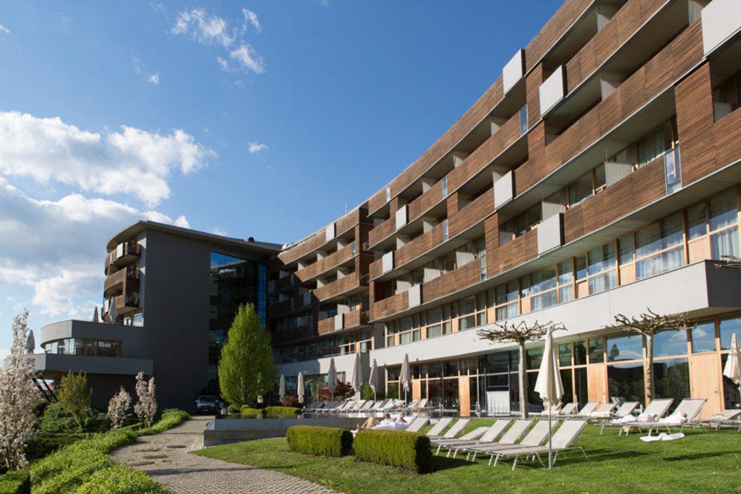 Sonnenlage von Zimmern und Pool/Wellness Falkensteiner Balance Resort Stegersbach