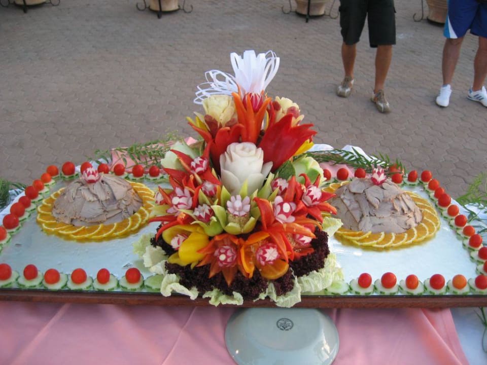 Das griechisches Buffet Royal & Imperial Belvedere Resort