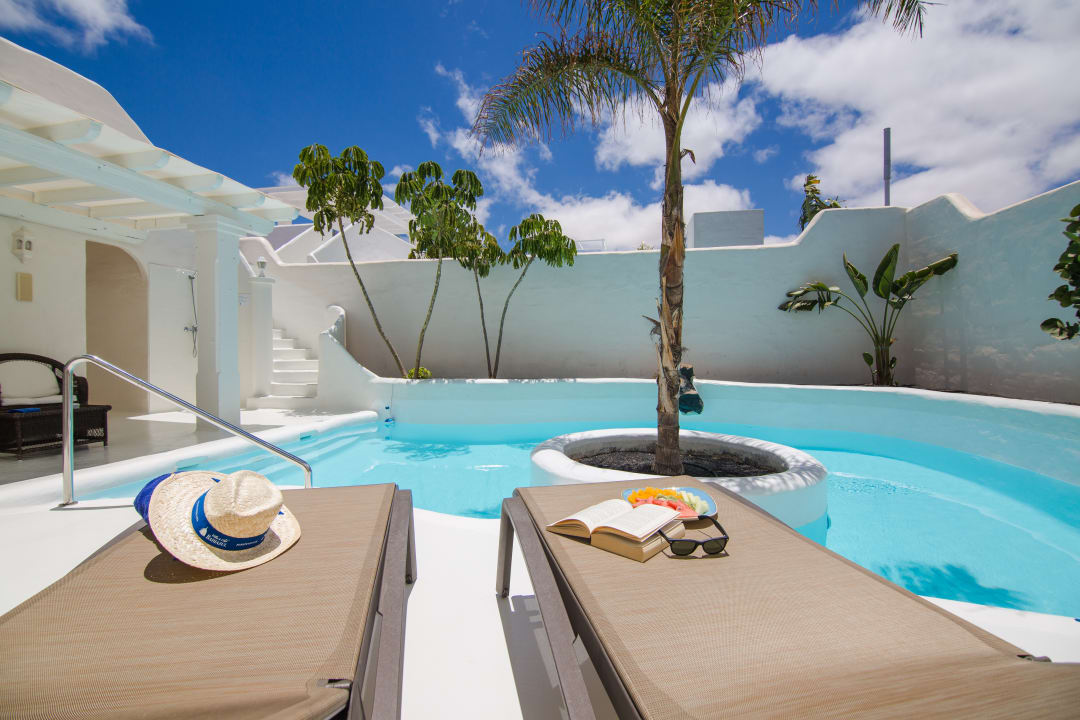 Pool Bahiazul Villas & Club