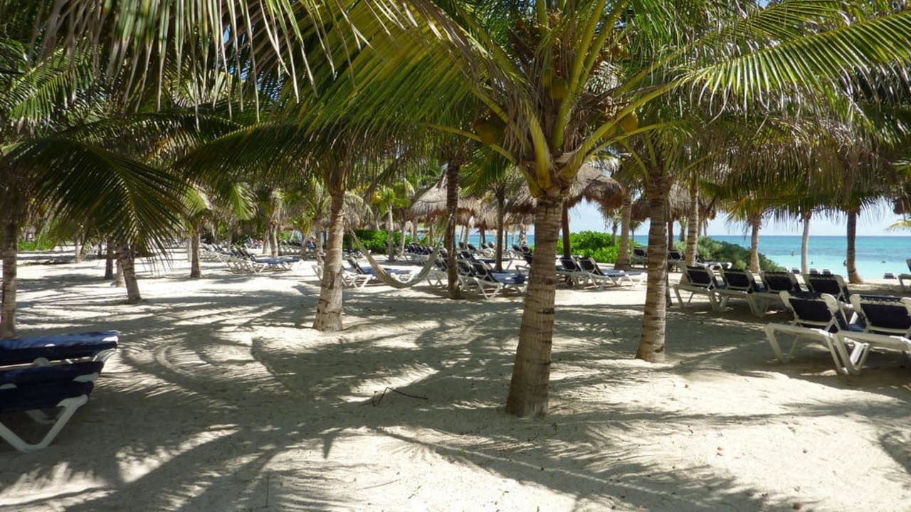 Menschenleerer Traumstrand Grand Palladium Kantenah Resort & Spa