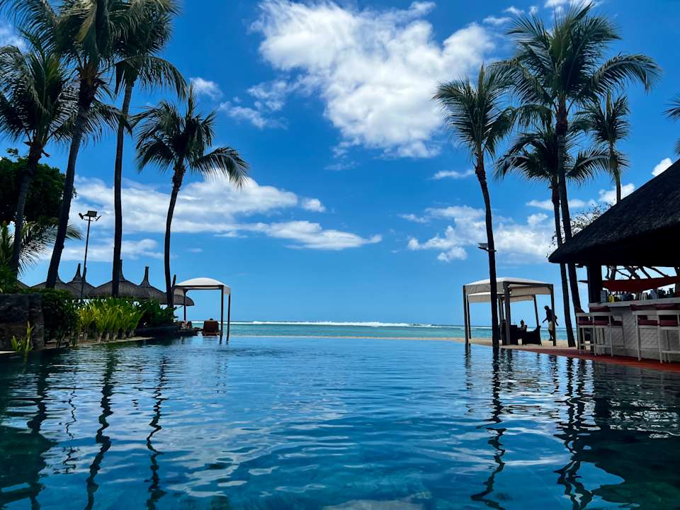 Pool Hilton Mauritius Resort & Spa
