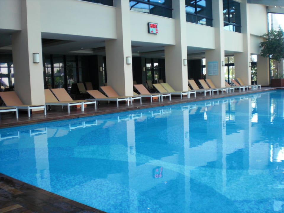 Das Hallenbad Susesi Luxury Resort