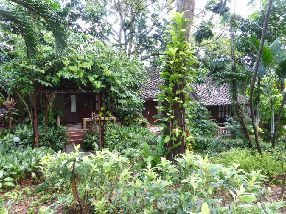 Bugalows The Fair House Beach Resort