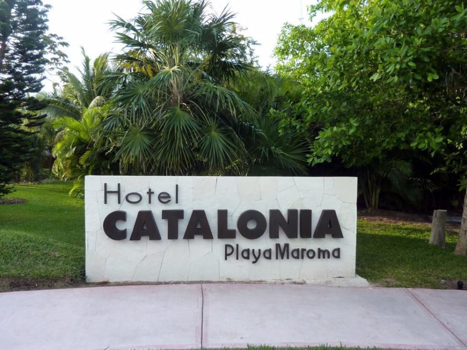 Schild am Haupteingang Catalonia Playa Maroma