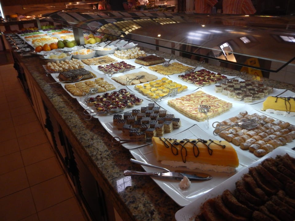 Buffet  Hotel Riu Touareg