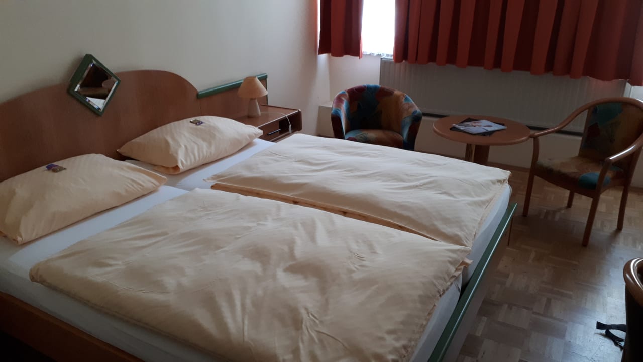 Zimmer Hotel Deutsches Haus