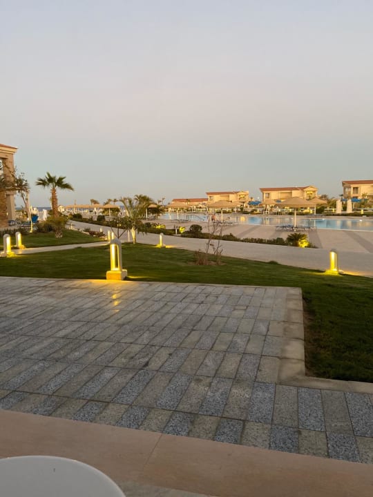 Außenansicht Pickalbatros Sea World Resort - Marsa Alam