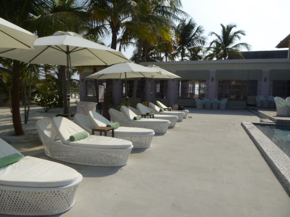 Pool OZEN LIFE MAADHOO